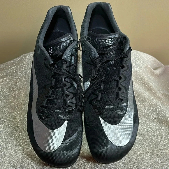 Nike Sprint Men Size 11.5 NWOB (No Spikes) - Picture 1 of 8